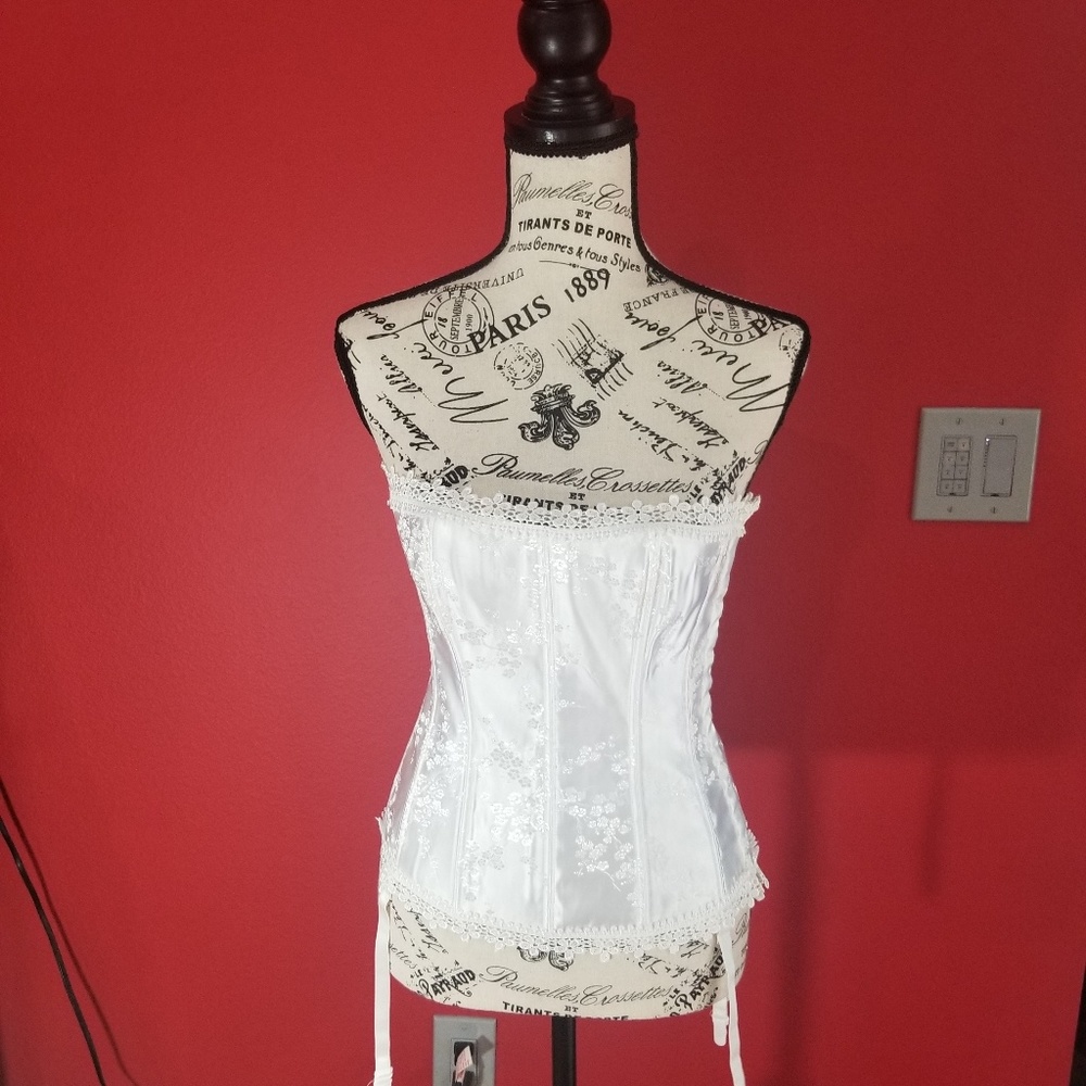 Corset